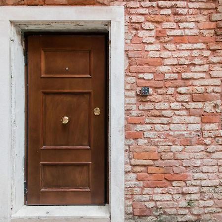 Corte Dell' Angelo, Una Casa Romantica Vicino La Biennale Venesia Bagian luar foto