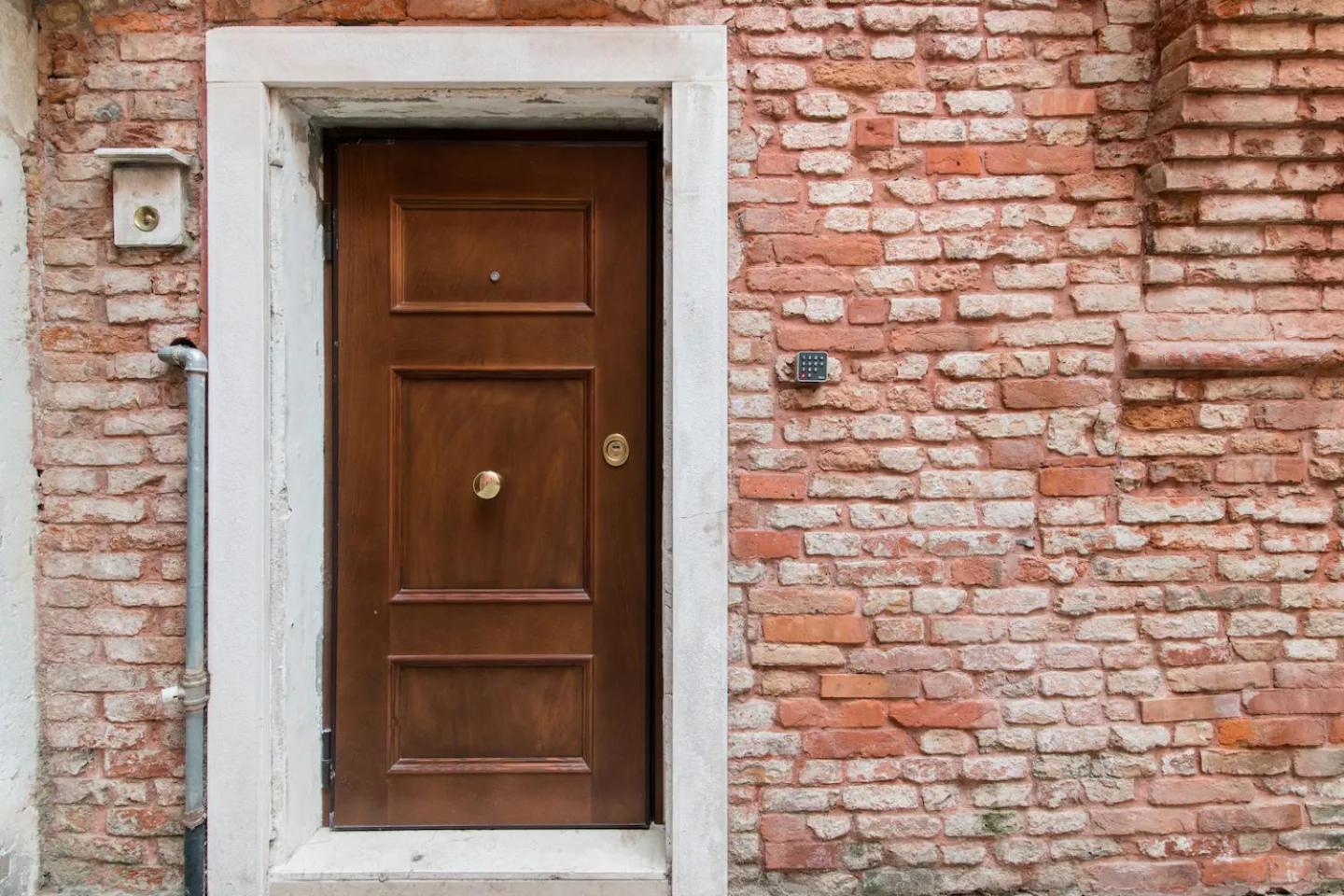 Corte Dell' Angelo, Una Casa Romantica Vicino La Biennale Venesia Bagian luar foto